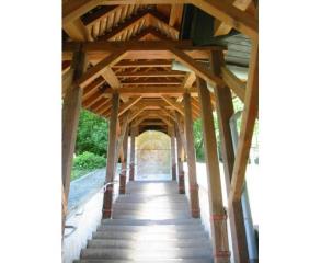 Cerkev in Frančiškanski samostan Nazarje  Kirche und Franziskanerkloster Nazarje  Church and Franciscan Monastery Nazarje